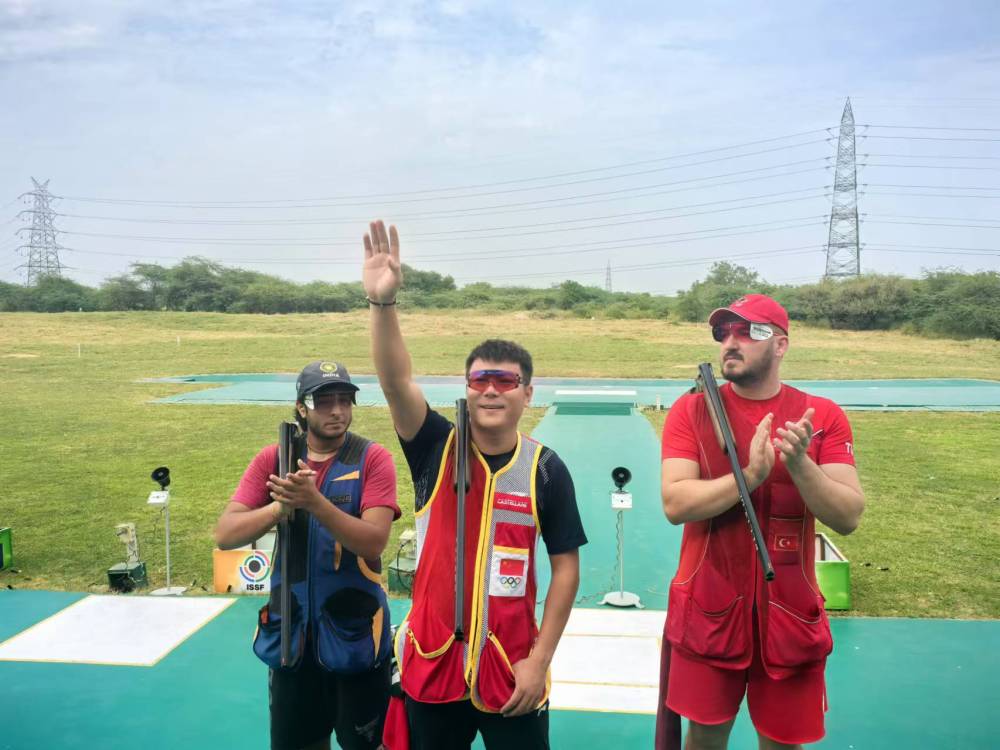 包含意大利选手在射击项目惊险拿下铜牌的词条